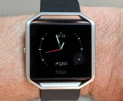 Fitbit Blaze analogue watchface