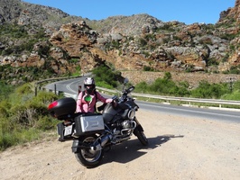 Chantel by the old fort at Montagu and the tunnel through the rock