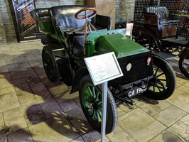 Cape Town Motor Show - 1902 Wolseley 5HP Single Cylinder