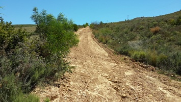 Really rough stretch down this steep descent