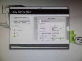 Linux Mint 12 Install - Messaging and Mail