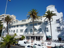 Another stop at Winchester Mansions Hotel in Sea Point. You could have disembarked 1km back and walked along the promenade and caught the following bus here.