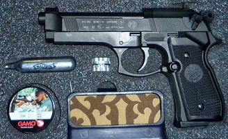 New Beretta M 92 FS  Pistol - CO2 powered pellet gun