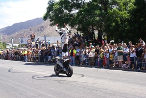 Dave Eager(?) - SA Stunt Champion in action on a Buell