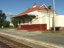 East Poort Station