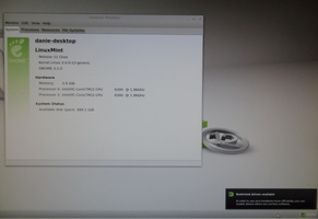 Linux Mint 12 Install - Sees my 4MB RAM and also prompts to install proprietary NVidia display drivers